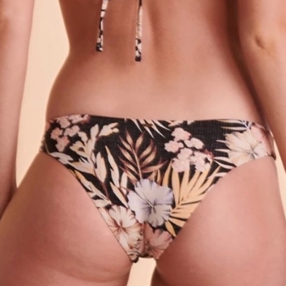 ☀️RIP CURL☀️ PARADISE CALLING UP TO A D-DD PARADISE CALLING CHEEKY BIKINI - Picture 16 of 16